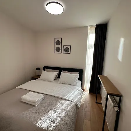 Apartment Happy